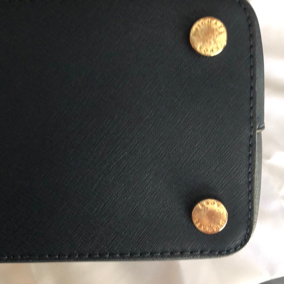 Micheal Kors handbag - Picture 6 of 7